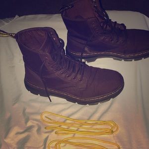 Men’s Burgundy Dr.Martens